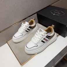 Prada Low Shoes